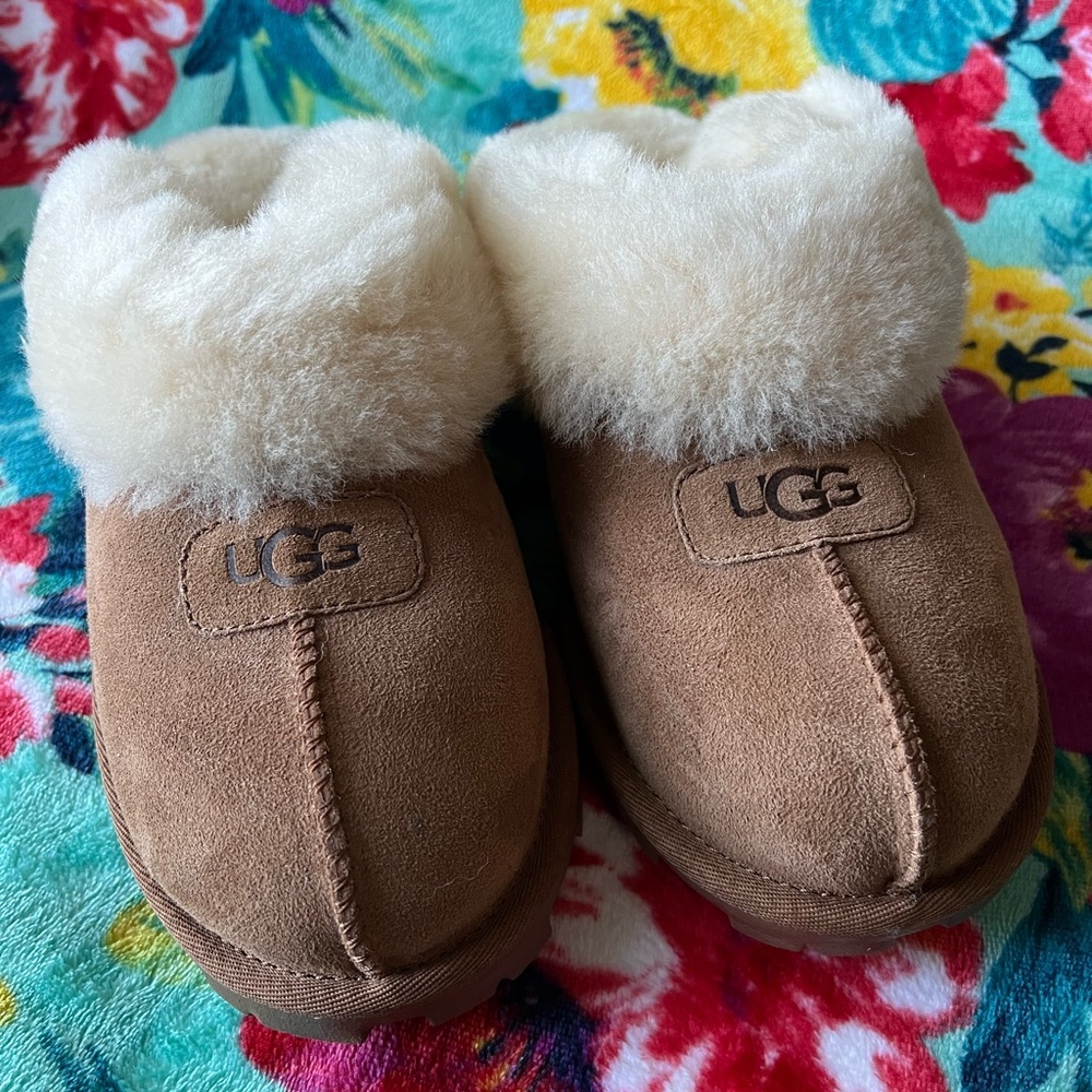 Uggs Coquette Mule Slipper in Chestnut